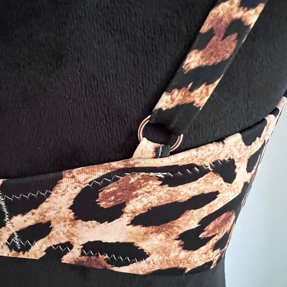 NWOT Shade & Shadow Leopard Print Underwire Bikini Set (34DD Top S Bottoms) - Picture 6 of 7